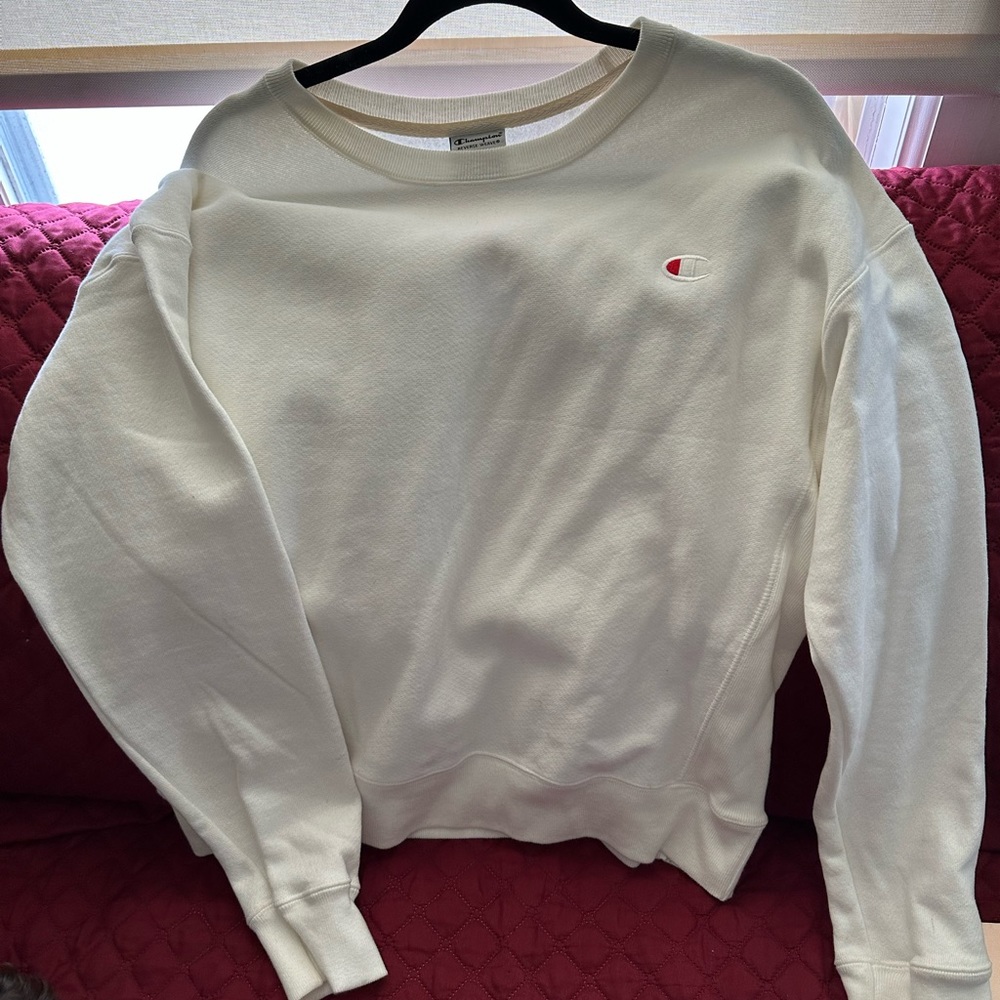 White champion crewneck